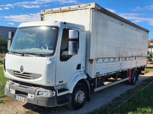 Camion porteur - MIDLUM 180 DCI
