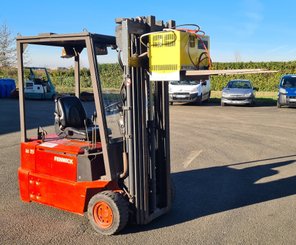 Chariot élévateur électrique Fenwick Linde E15 - 12
