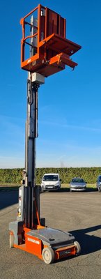Nacelle à mât vertical JLG TOUCAN DUO