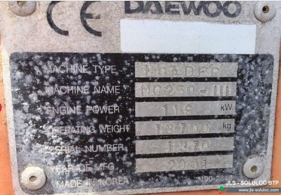 Chargeuse sur pneus Daewoo MEGA 250 III