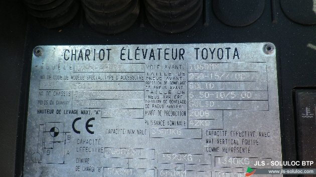 Chariot élévateur gaz Toyota 02 8FGJF 35